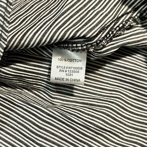 Striped off shoulder top - Picture 3 of 4